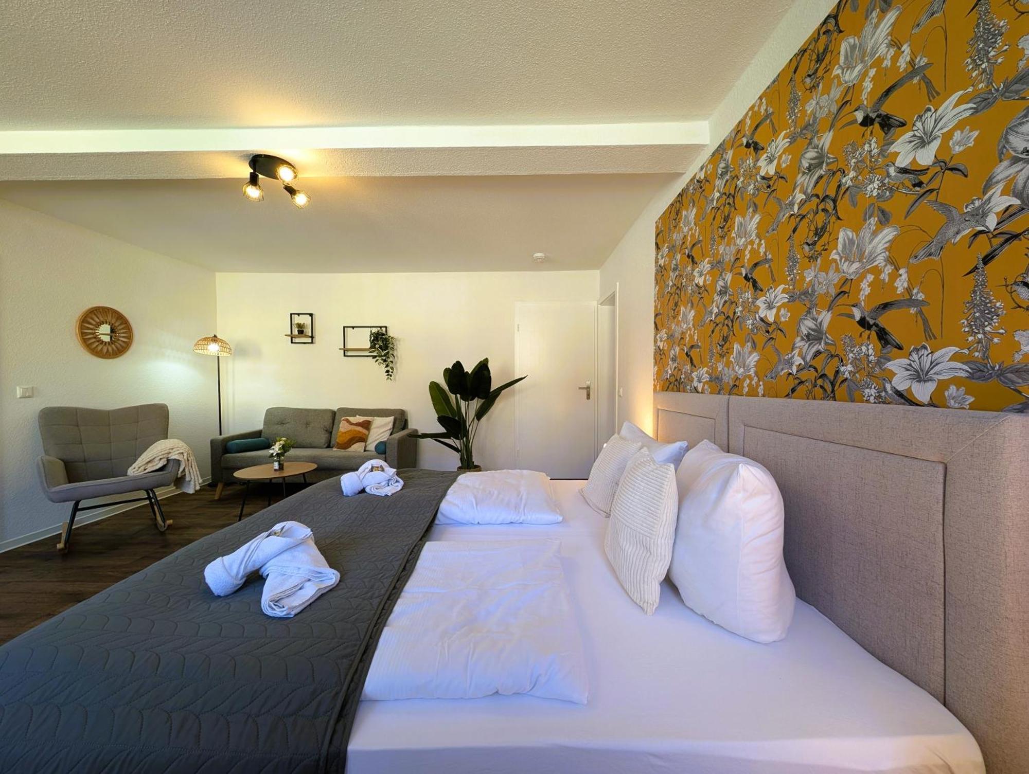 Bohnapartments - Topfmarkt Xxl Suiten - Neu In Top Zentrumslage, Vollausstattung, Wlan, Parkplaetze Ilmenau Eksteriør billede